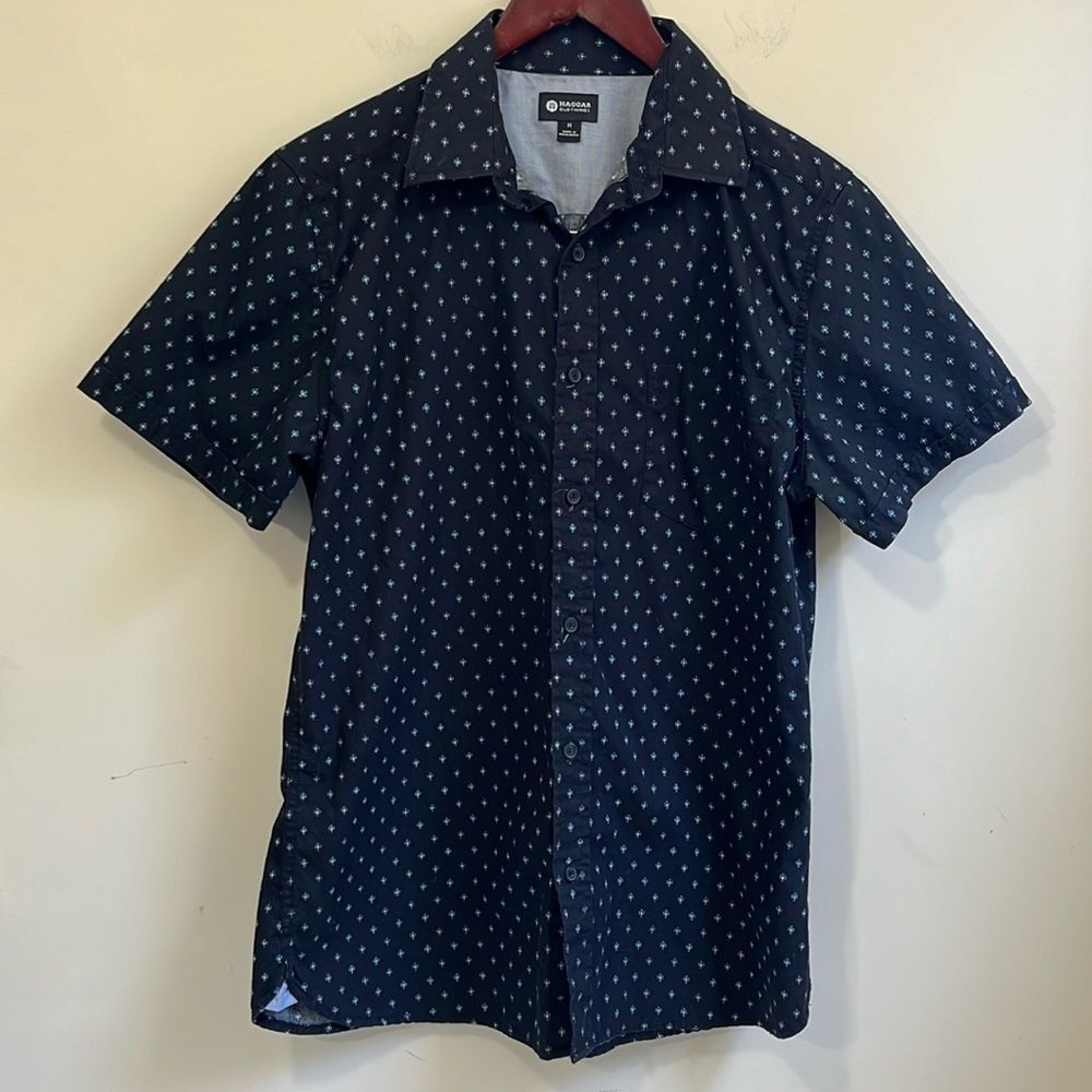 Haggar Clothing Men’s Short Sleeve Button Down Shirt Size Medium